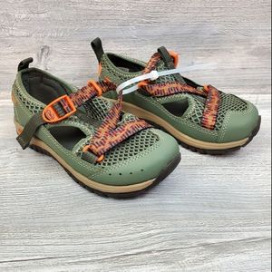 Chaco Odyssey big kid closed toe sandals Kids 12